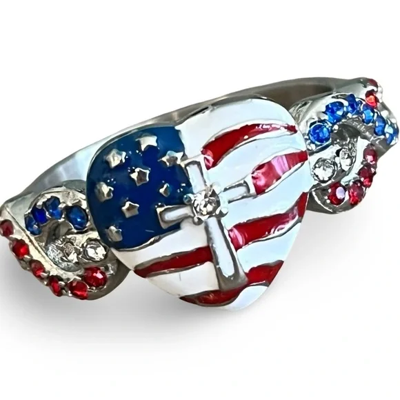Heart Cross USA Flag Enameled Ring Size 8 - Picture 1 of 3